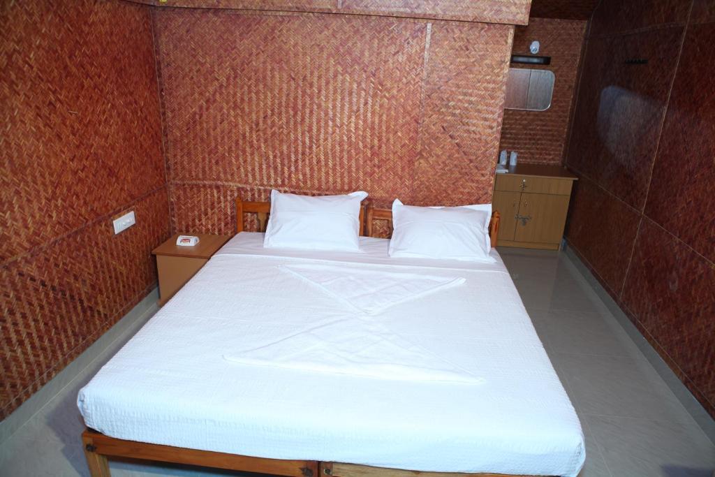 Savithri Inn Bamboo Cottages & Resorts 瓦尔卡拉 客房 照片